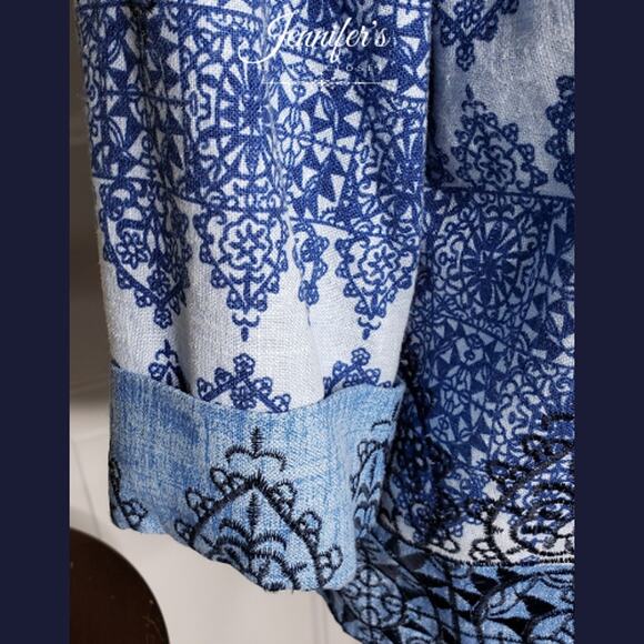 3/$30 Coldwater Creek Blue and Black Embroidered Zipper Jacket - Picture 5 of 11